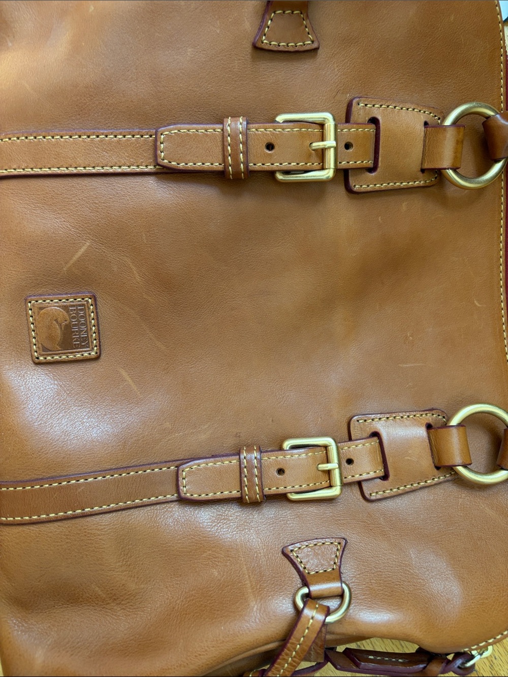 Dooney& Bourke Domed Buckle Satchel. - Picture 3 of 5
